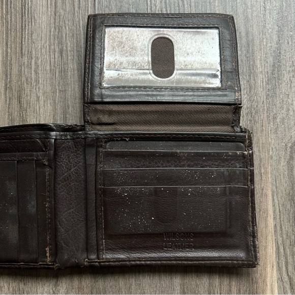 Wilsons Leather Wallet With Insert - Picture 7 of 11